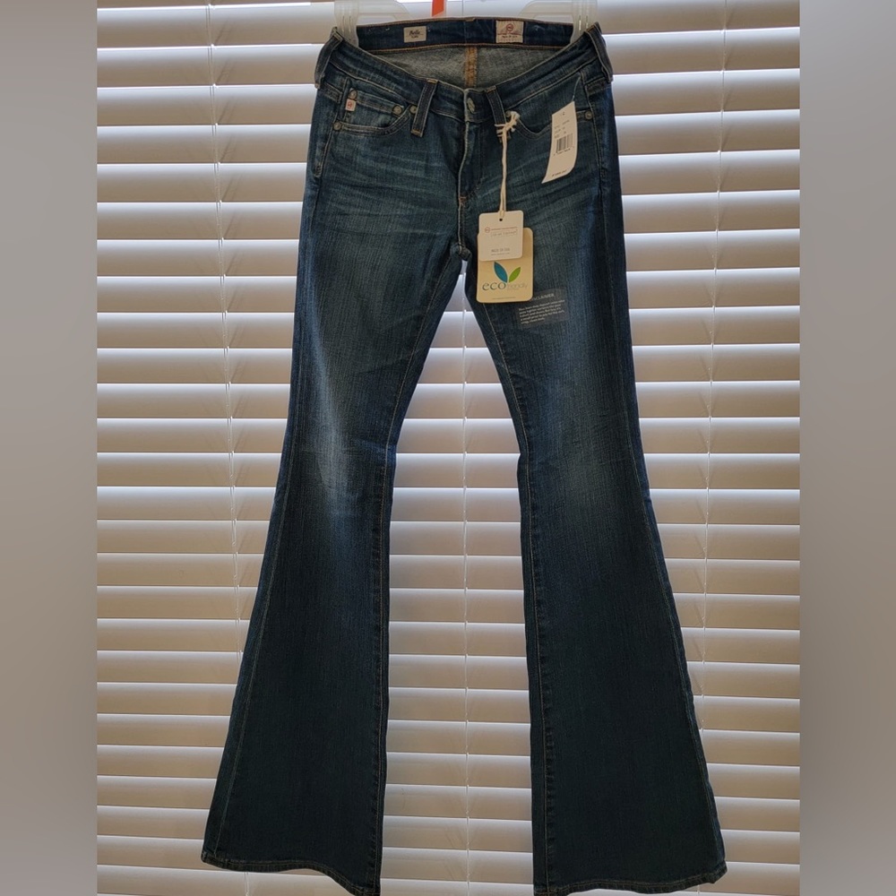 THE BELLE by Adriano Goldschmied
Size 24 Flare Jeans New with Tag
